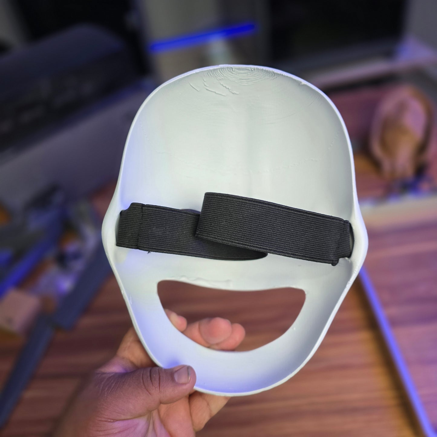 Mascara del personaje Puppet de Fnaf impresa en 3D
