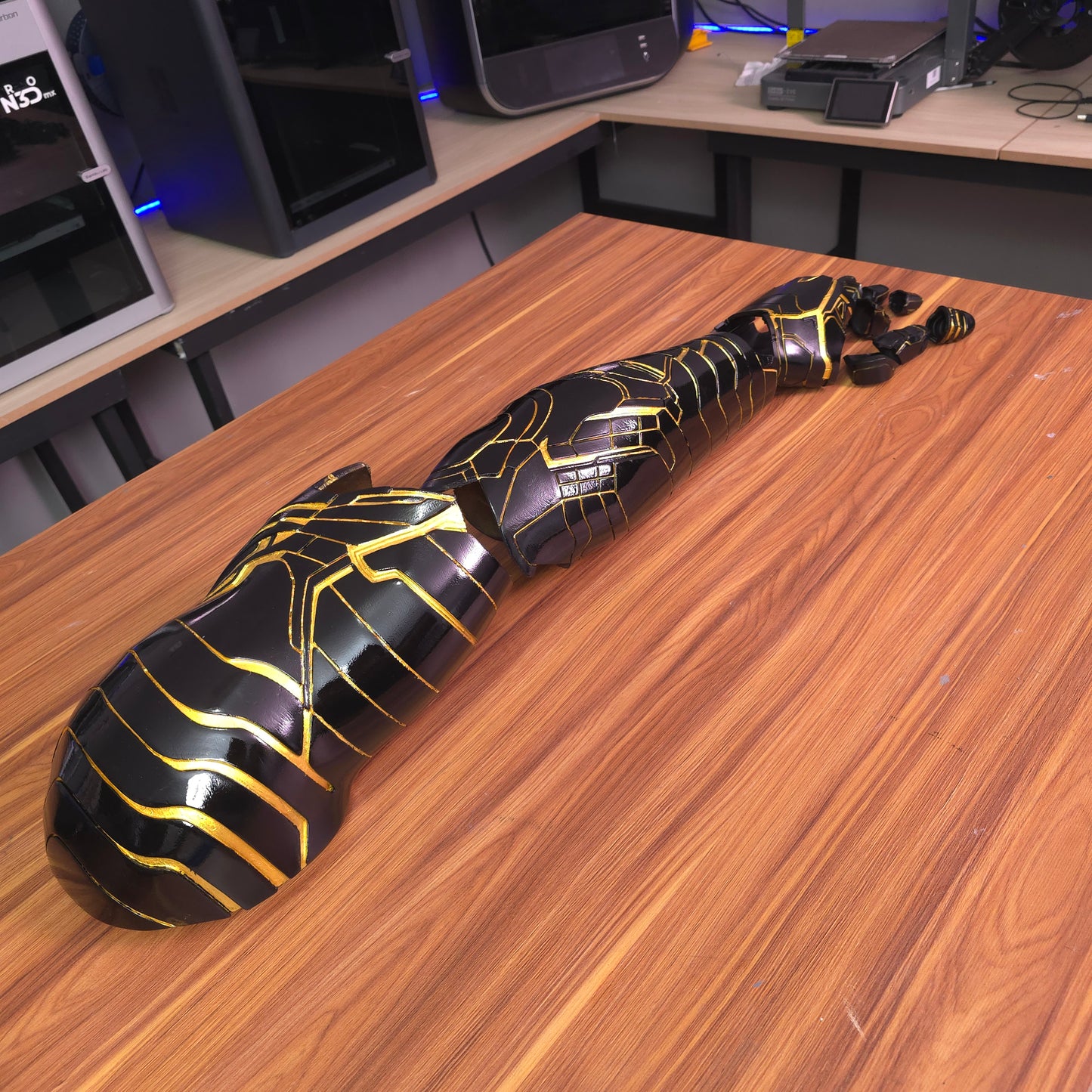 Brazo del soldado del invierno (Vibranium) impreso en 3D