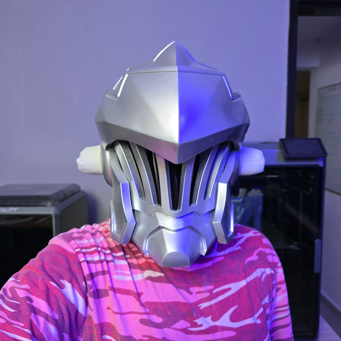 Casco de Goblin Slayer impreso en 3D