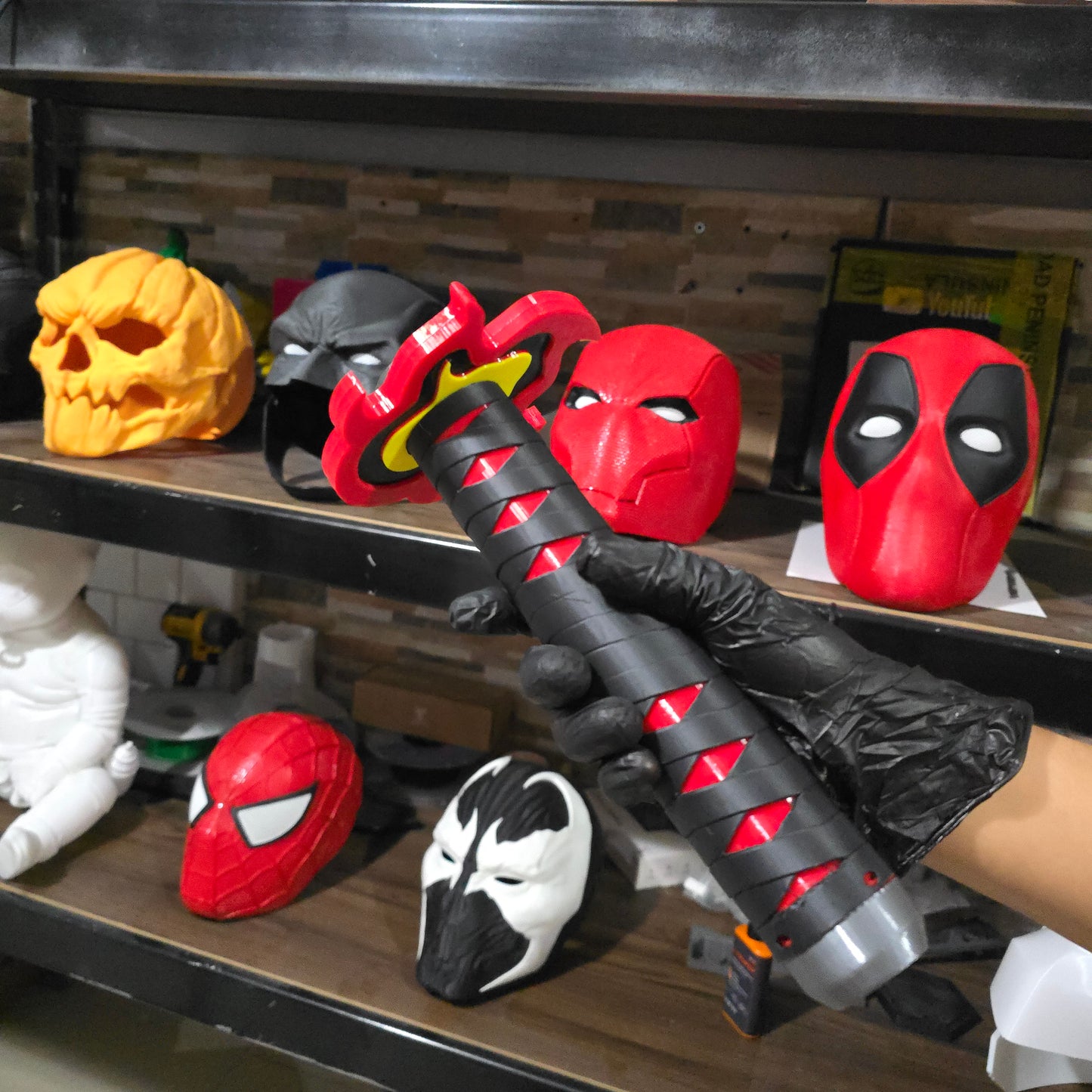 Katana de plastico retráctil de Kamado Tanjiro Demon Slayer