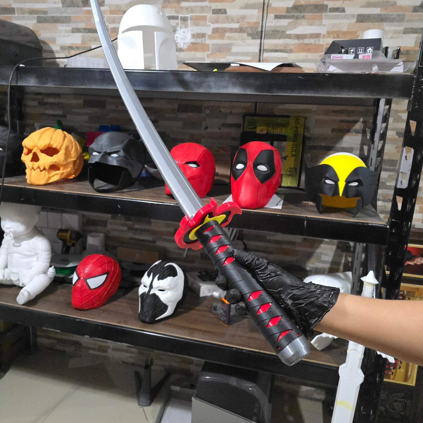 Katana de plastico retráctil de Kamado Tanjiro Demon Slayer