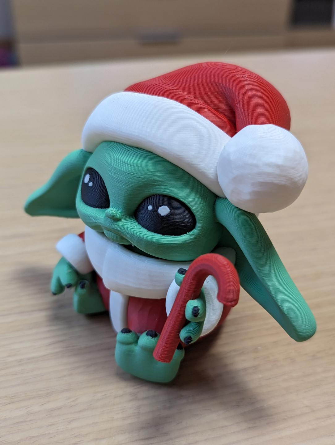 Baby yoda navideño impreso en 3D