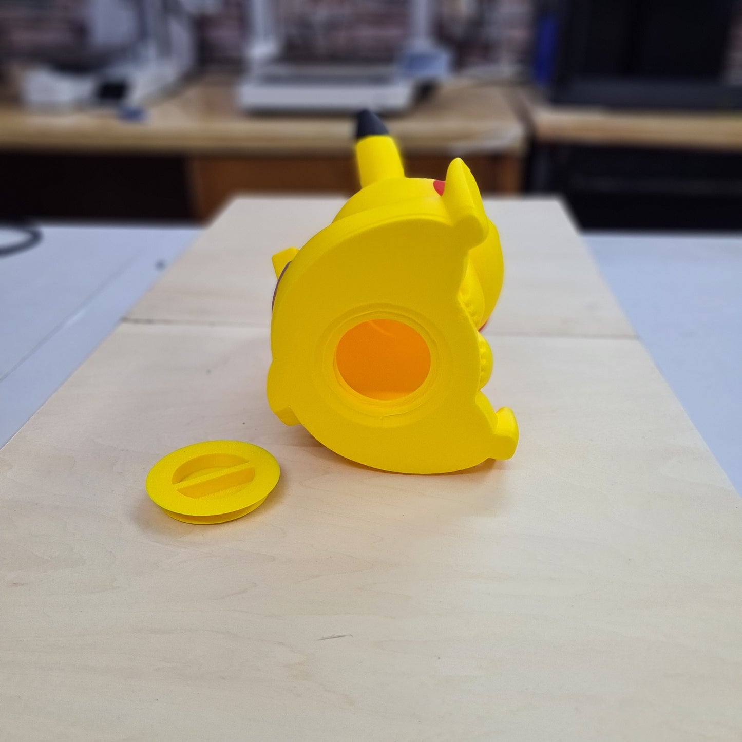 Alcancía de Pikachu impresa en 3D