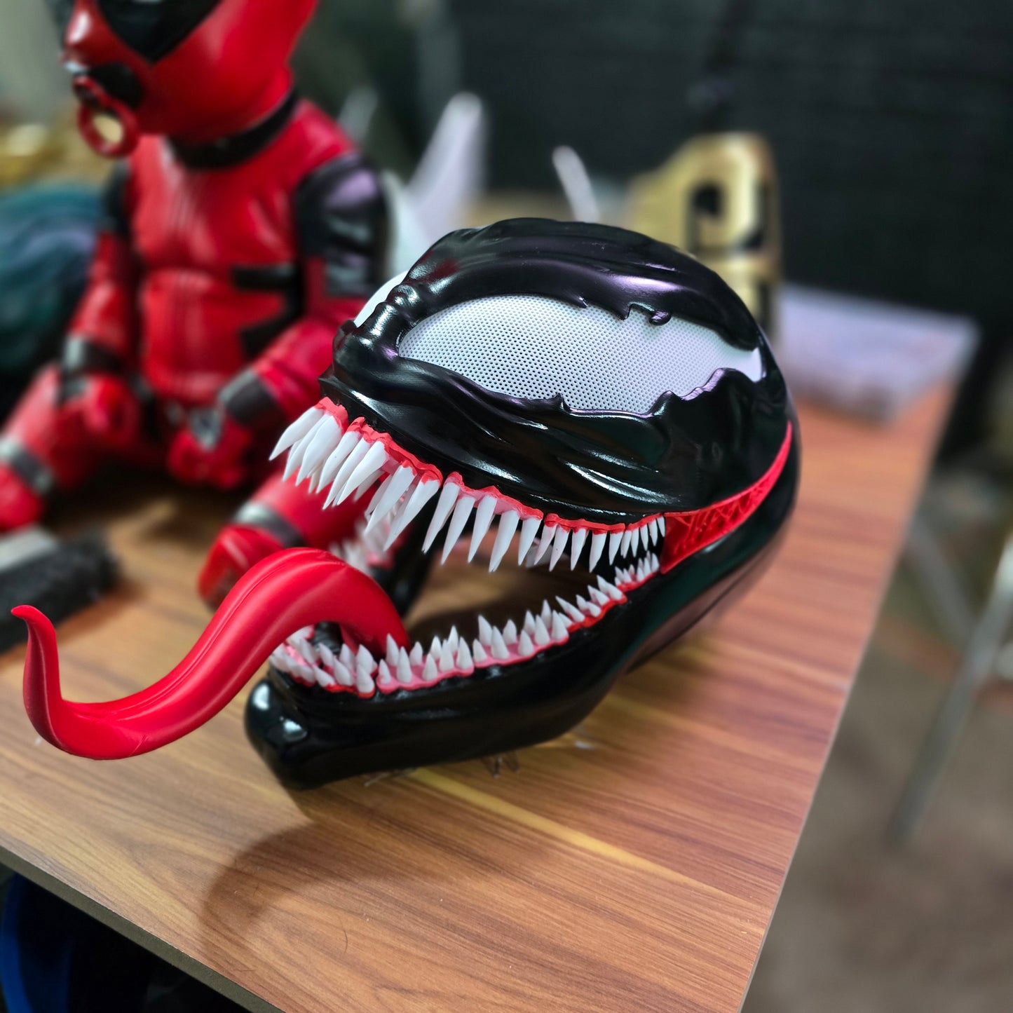 Mascara magnética de Venom impresa en 3D