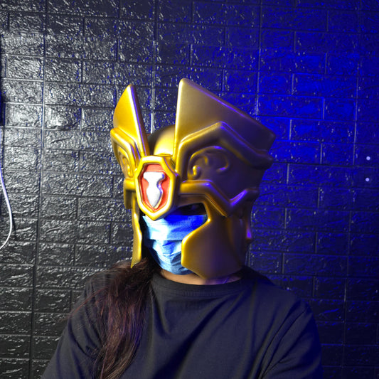 Casco del caballero Dorado Saga de Geminis impreso en 3D