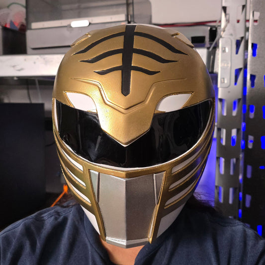 Mascara magnética del White Ranger impresa en 3D