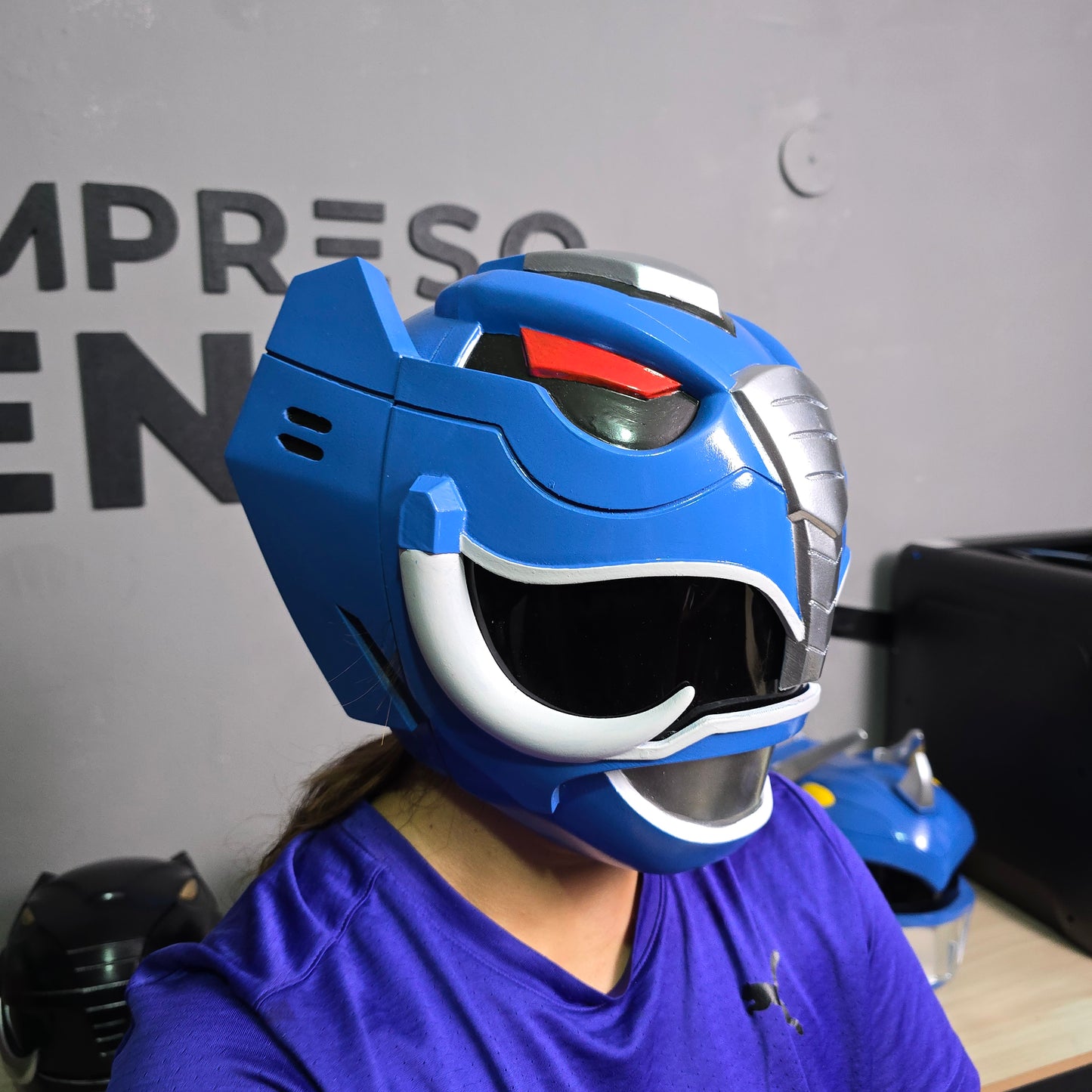 Casco magnético del Power Ranger Wild Force Elephant azul